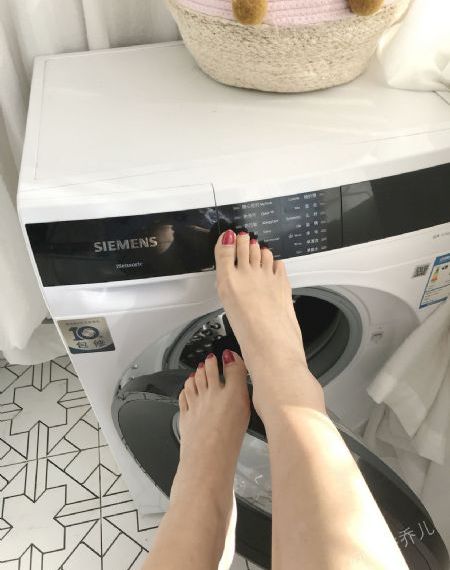 高清欧美人与狗_BD韩语免费观看视频
