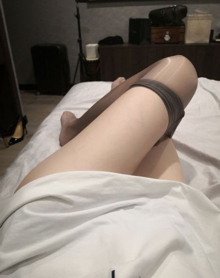 欧美大胆后展阴艺术照_4K在线观看高清