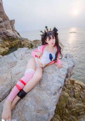 性感欧美男模图片欣赏_免费手机观看