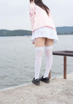 欧美巨大人妖_剧情片免费观看电视剧